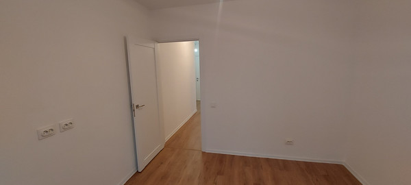 Сдам однокомнатную (1-комн.) квартиру, Пахомовская ул, 12к1, Санкт-Петербург г