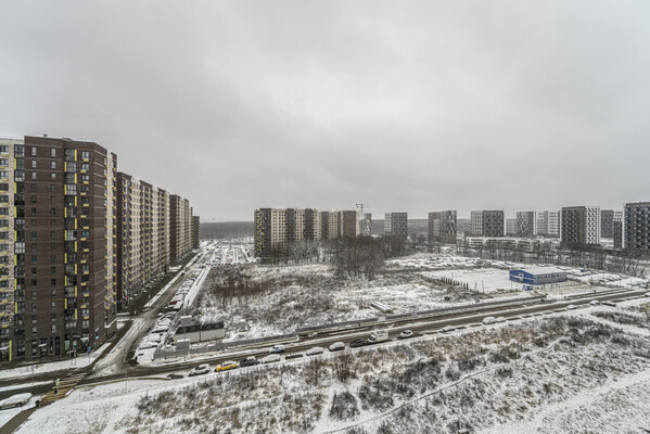 Продам трехкомнатную (3-комн.) квартиру, Пригородное (Пригород Лесное мкр.) ш, 5, Мисайлово д