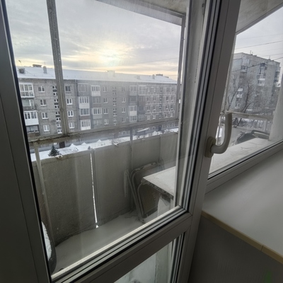 Продам однокомнатную (1-комн.) квартиру, Орджоникидзе (Центральный р-н) ул, 52, Новокузнецк г