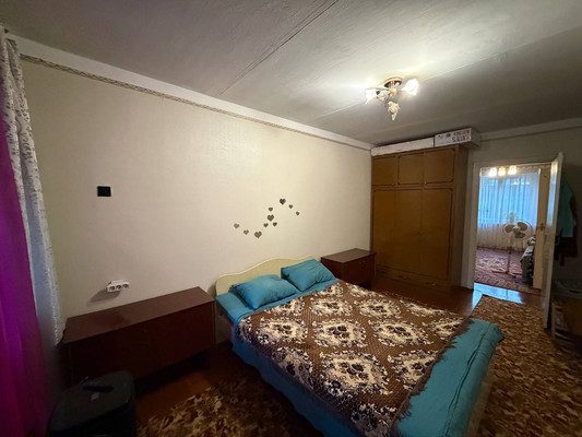 Продам двухкомнатную (2-комн.) квартиру, Керченская ул, 17, Туапсе г