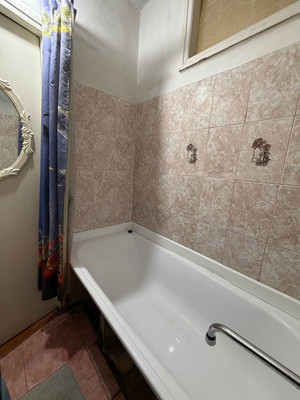 Продам двухкомнатную (2-комн.) квартиру, Керченская ул, 17, Туапсе г