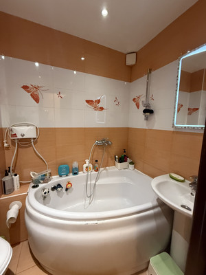 Продам двухкомнатную (2-комн.) квартиру, Каширская ул, 22, Ростов-на-Дону г