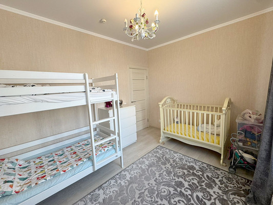 Продам трехкомнатную (3-комн.) квартиру, Солженицына пр-кт, 21к106, Ростов-на-Дону г