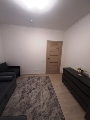 Продам трехкомнатную (3-комн.) квартиру, Коровинское ш, 12, Москва г