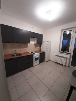 Продам трехкомнатную (3-комн.) квартиру, Коровинское ш, 12, Москва г