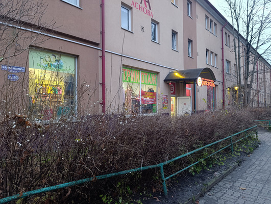 Сдам коммерческое помещение 95,7 м2, К.Маркса ул, 33, Калининград г