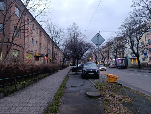 Сдам коммерческое помещение 95,7 м2, К.Маркса ул, 33, Калининград г