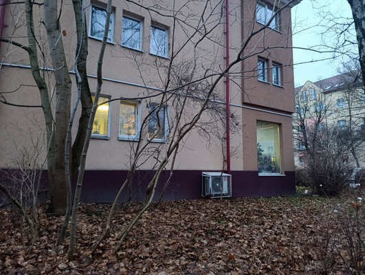 Сдам коммерческое помещение 95,7 м2, К.Маркса ул, 33, Калининград г