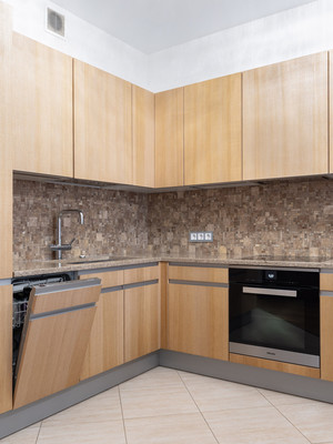 Продам однокомнатную (1-комн.) квартиру, Мебельная ул, 49/92, Санкт-Петербург г