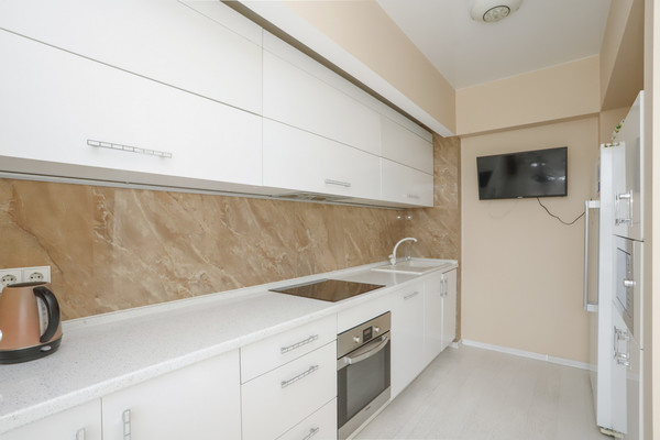 Продам трехкомнатную (3-комн.) квартиру, Профсоюзная ул, 14, Иркутск г