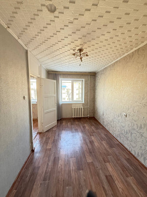 Продам двухкомнатную (2-комн.) квартиру, Ленина пр-кт, 42к3, Комсомольск-на-Амуре г