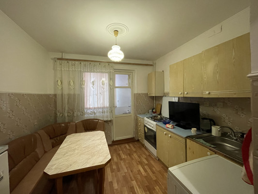 Продам двухкомнатную (2-комн.) квартиру, Шогенова ул, 22, Нальчик г