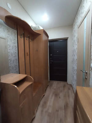 Продам однокомнатную (1-комн.) квартиру, Гагарина ул, 42/9, Волгодонск г