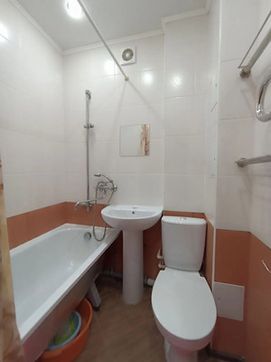 Продам однокомнатную (1-комн.) квартиру, Гагарина ул, 42/9, Волгодонск г