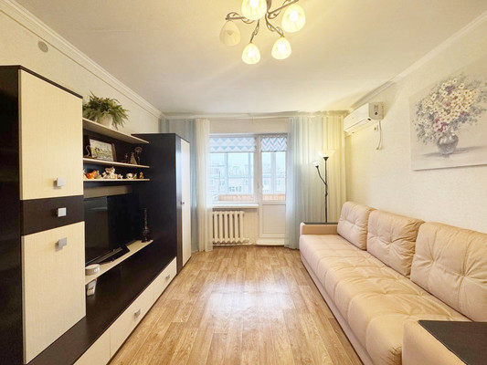 Продам однокомнатную (1-комн.) квартиру, Рихарда Зорге ул, 18, Казань г