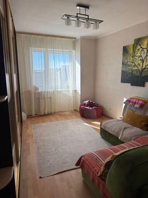 Продам двухкомнатную (2-комн.) квартиру, 43-й Армии ул, 19, Подольск г