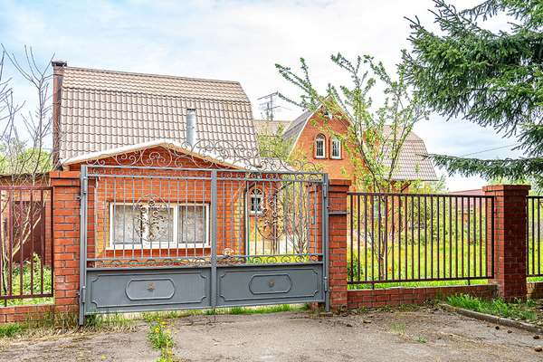 Продам дом, Соловьиная ул, 14а, ЛМС п, 0 км от города