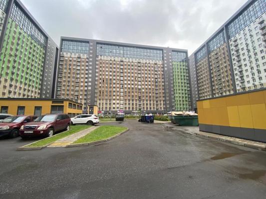 Продам двухкомнатную (2-комн.) квартиру, Берёзовая аллея, 19к4, Москва г