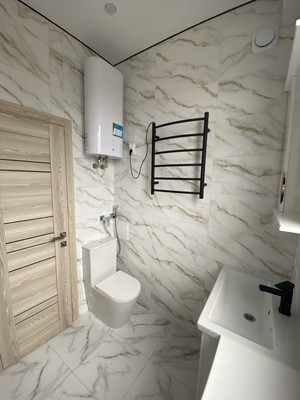 Продам однокомнатную (1-комн.) квартиру, Виноградная ул, 176, Беранда с