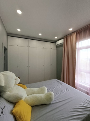 Продам двухкомнатную (2-комн.) квартиру, Цюрупы (Центральный р-н) ул, 35Б, Сочи г