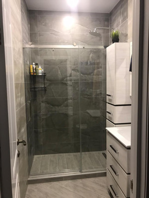 Продам двухкомнатную (2-комн.) квартиру, Цюрупы (Центральный р-н) ул, 35Б, Сочи г