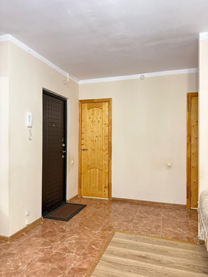 Продам трехкомнатную (3-комн.) квартиру, Московская ул, 12, Нальчик г