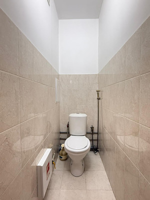 Продам трехкомнатную (3-комн.) квартиру, Московская ул, 12, Нальчик г