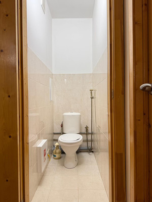 Продам трехкомнатную (3-комн.) квартиру, Московская ул, 12, Нальчик г