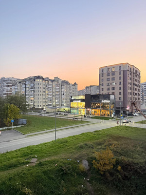 Продам трехкомнатную (3-комн.) квартиру, Московская ул, 12, Нальчик г