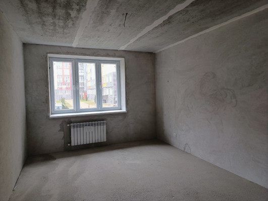 Продам трехкомнатную (3-комн.) квартиру, Флагманская ул, 3, Калининград г