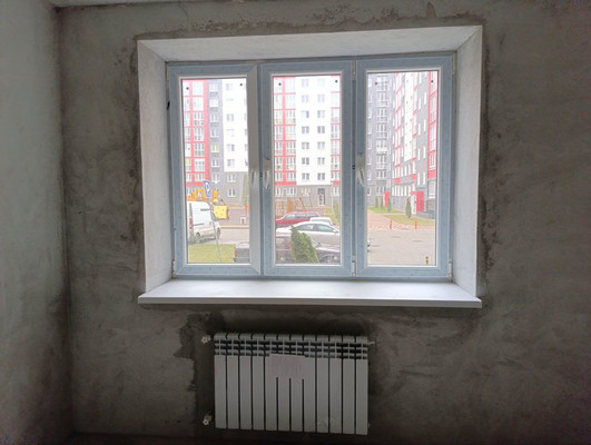 Продам трехкомнатную (3-комн.) квартиру, Флагманская ул, 3, Калининград г