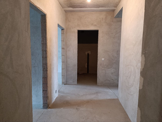 Продам трехкомнатную (3-комн.) квартиру, Флагманская ул, 3, Калининград г