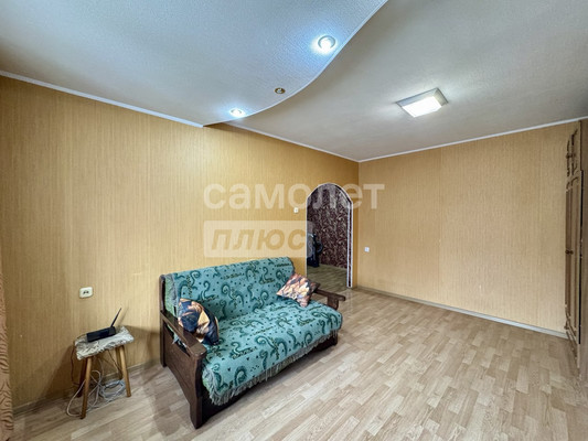 Продам двухкомнатную (2-комн.) квартиру, Лермонтова ул, 271, Славянск-на-Кубани г