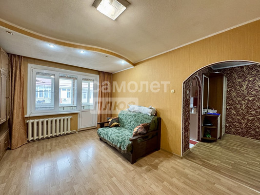 Продам двухкомнатную (2-комн.) квартиру, Лермонтова ул, 271, Славянск-на-Кубани г