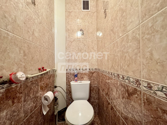 Продам двухкомнатную (2-комн.) квартиру, Лермонтова ул, 271, Славянск-на-Кубани г