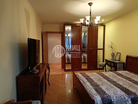 Продам многокомнатную квартиру, Зоологическая ул, 22, Москва г