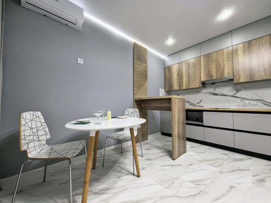 Продам однокомнатную (1-комн.) квартиру, Куникова ул, 47а2к3, Новороссийск г