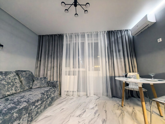 Продам однокомнатную (1-комн.) квартиру, Куникова ул, 47а2к3, Новороссийск г