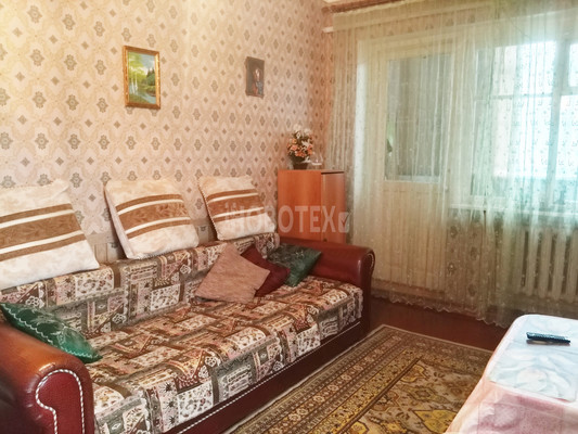 Продам двухкомнатную (2-комн.) квартиру, Криничный пер, 17, Стародеревянковская ст-ца