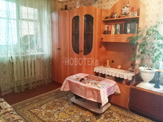 Продам двухкомнатную (2-комн.) квартиру, Криничный пер, 17, Стародеревянковская ст-ца