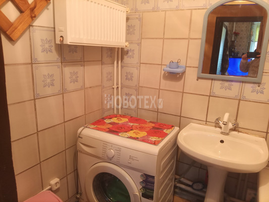 Продам двухкомнатную (2-комн.) квартиру, Криничный пер, 17, Стародеревянковская ст-ца