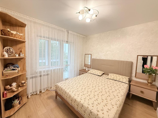 Продам двухкомнатную (2-комн.) квартиру, Кирова ул, 3, Нальчик г