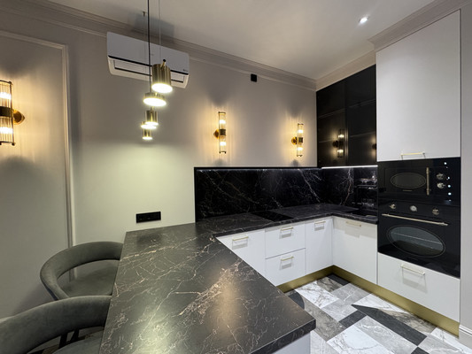 Продам трехкомнатную (3-комн.) квартиру, Алексея Козина ул, 9, Казань г