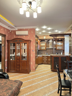 Продам трехкомнатную (3-комн.) квартиру, Московский пр-кт, 159, Санкт-Петербург г