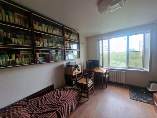 Продам двухкомнатную (2-комн.) квартиру, Инессы Арманд ул, 4к1, Москва г