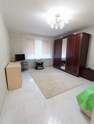 Продам однокомнатную (1-комн.) квартиру, В мкр, 21, Троицк г