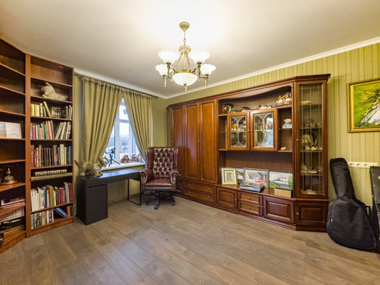 Продам дом, Парковая ул, 7, Большое Переходное д, 0 км от города