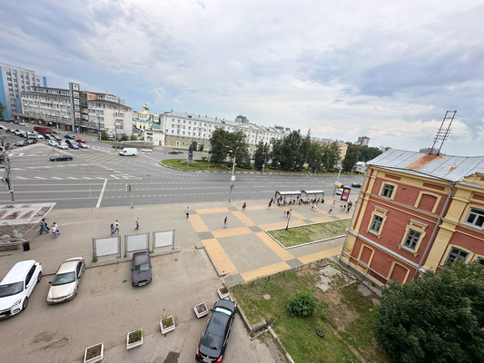 Продам двухкомнатную (2-комн.) квартиру, Гагарина пр-кт, 4, Нижний Новгород г