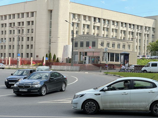 Продам двухкомнатную (2-комн.) квартиру, Гагарина пр-кт, 4, Нижний Новгород г