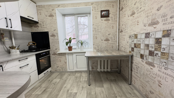 Продам трехкомнатную (3-комн.) квартиру, Академика Королева ул, 17, Октябрьский г